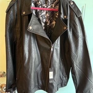 Elegant Black Leather Jacket for Women